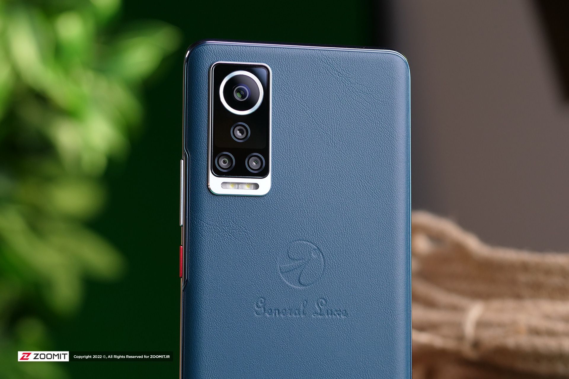 نمای نزدیک از ماژول دوربین شاهین ۳