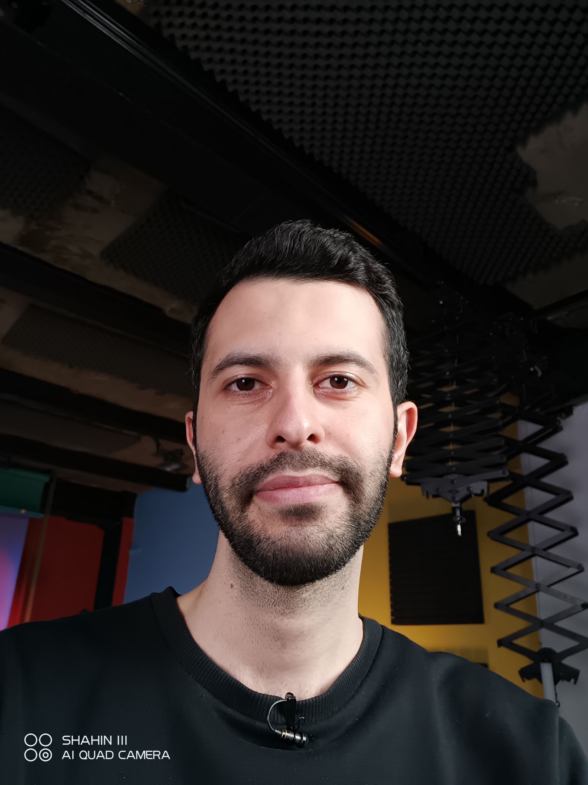 عکس سلفی با شاهین ۳