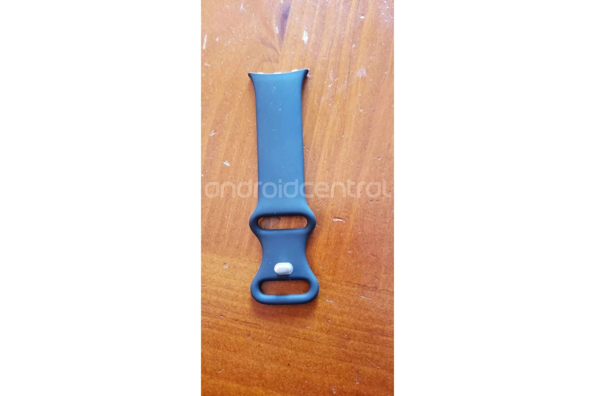 تصاویر واقعی از بندهای پیکسل واچ گوگل