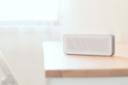اسپیکر شیائومی Xiaomi Mi Bluetooth Speaker Basic 2 XMYX03YM روی میز تحریر