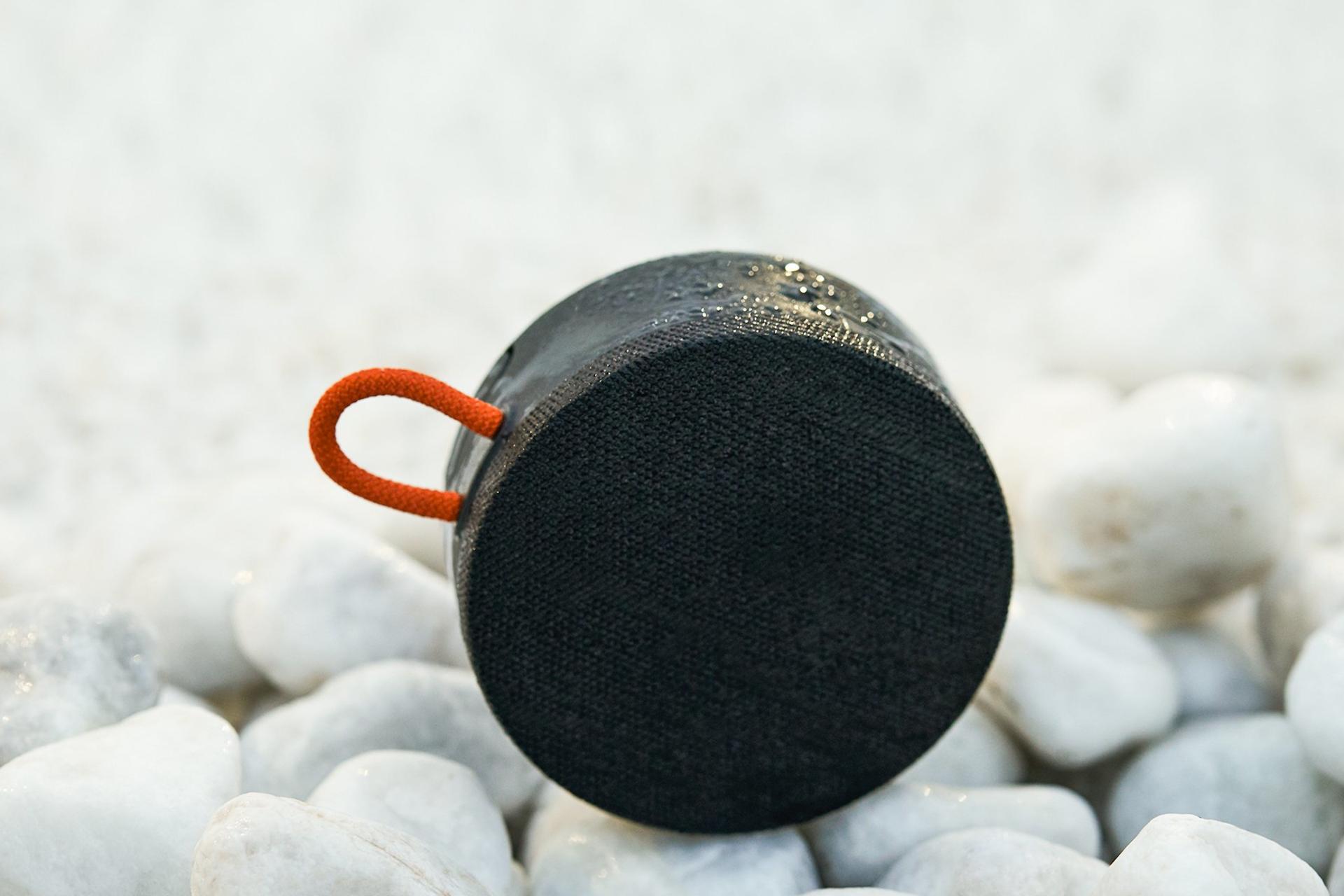 اسپیکر شیائومی Xiaomi Mi Portable Bluetooth Speaker Mini XMYX04WM ضد آب