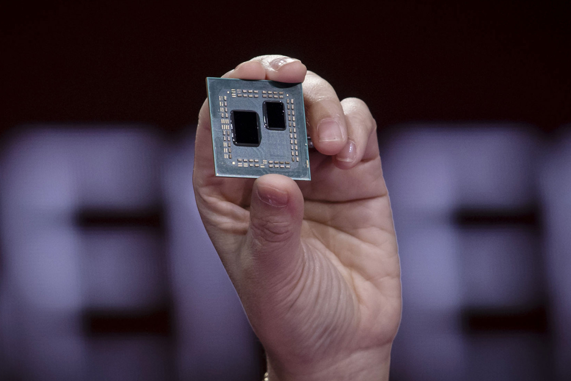 2022 5 amd ryzen cpu in lisa su hand 638bb778b90c494dc77f89d0