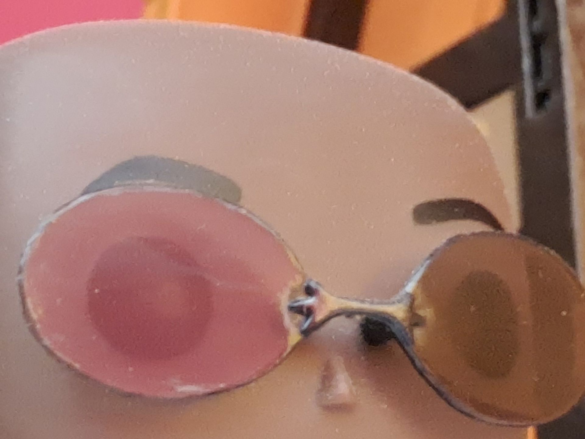 کراپ عکس دوربین اصلی گلکسی ای ۳۳ در تاریکی