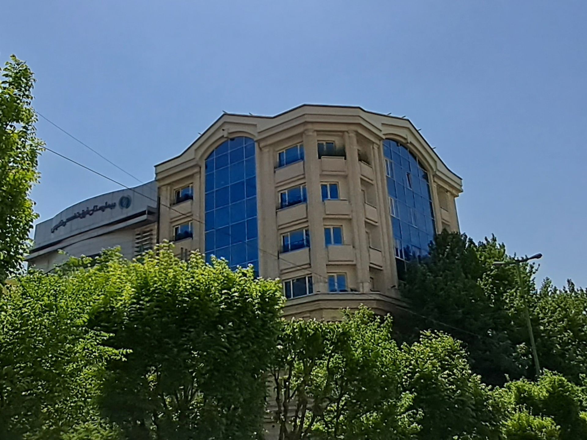 کراپ عکس دوربین اولتراواید گلکسی ای ۳۳