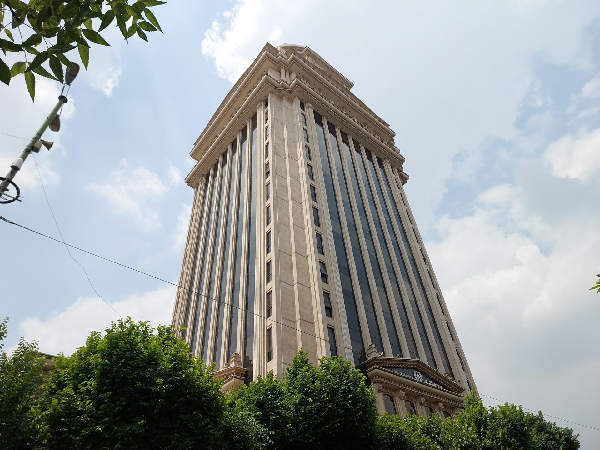 عکس یک برابری گلکسی ای ۷۳