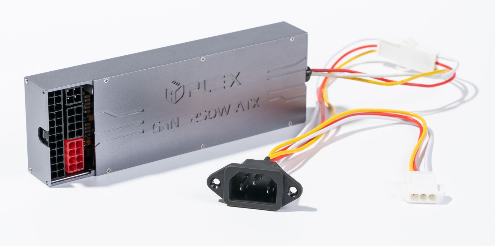 منبع تغذیه ۲۵۰ واتی HDPLEX 