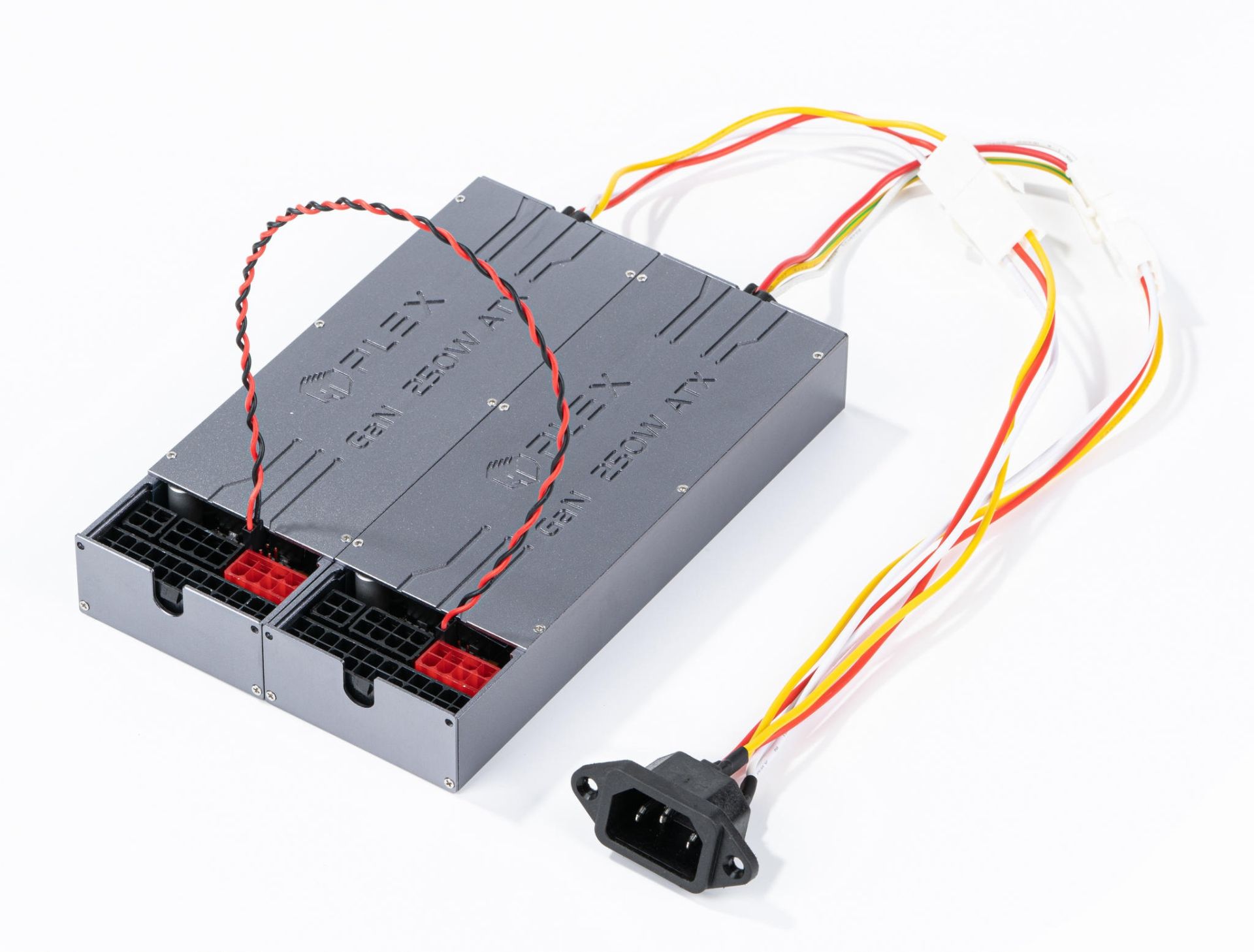 منبع تغذیه ۲۵۰ واتی HDPLEX 