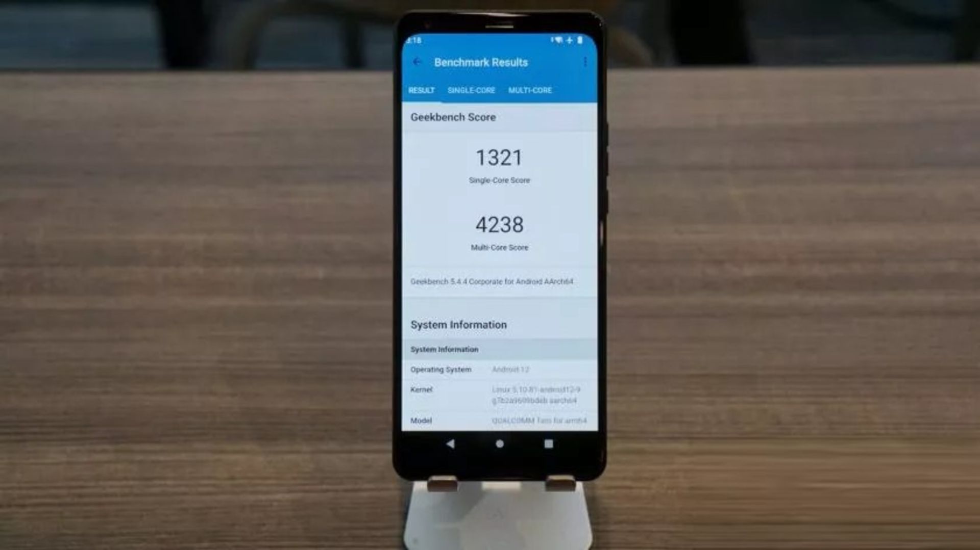 بنچمارک snapdragon 8+ gen1 گیک بنچ