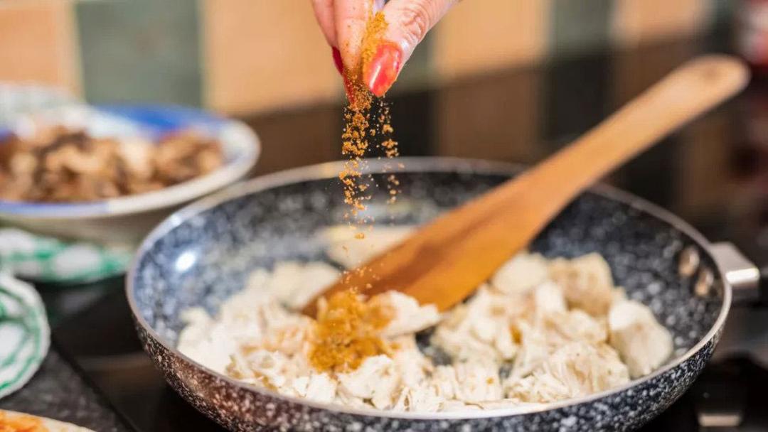 ادویه و چاشنی