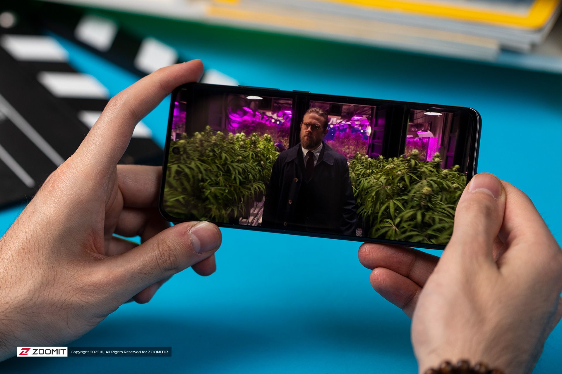 پخش فیلم با شیائومی ۱۲ ایکس