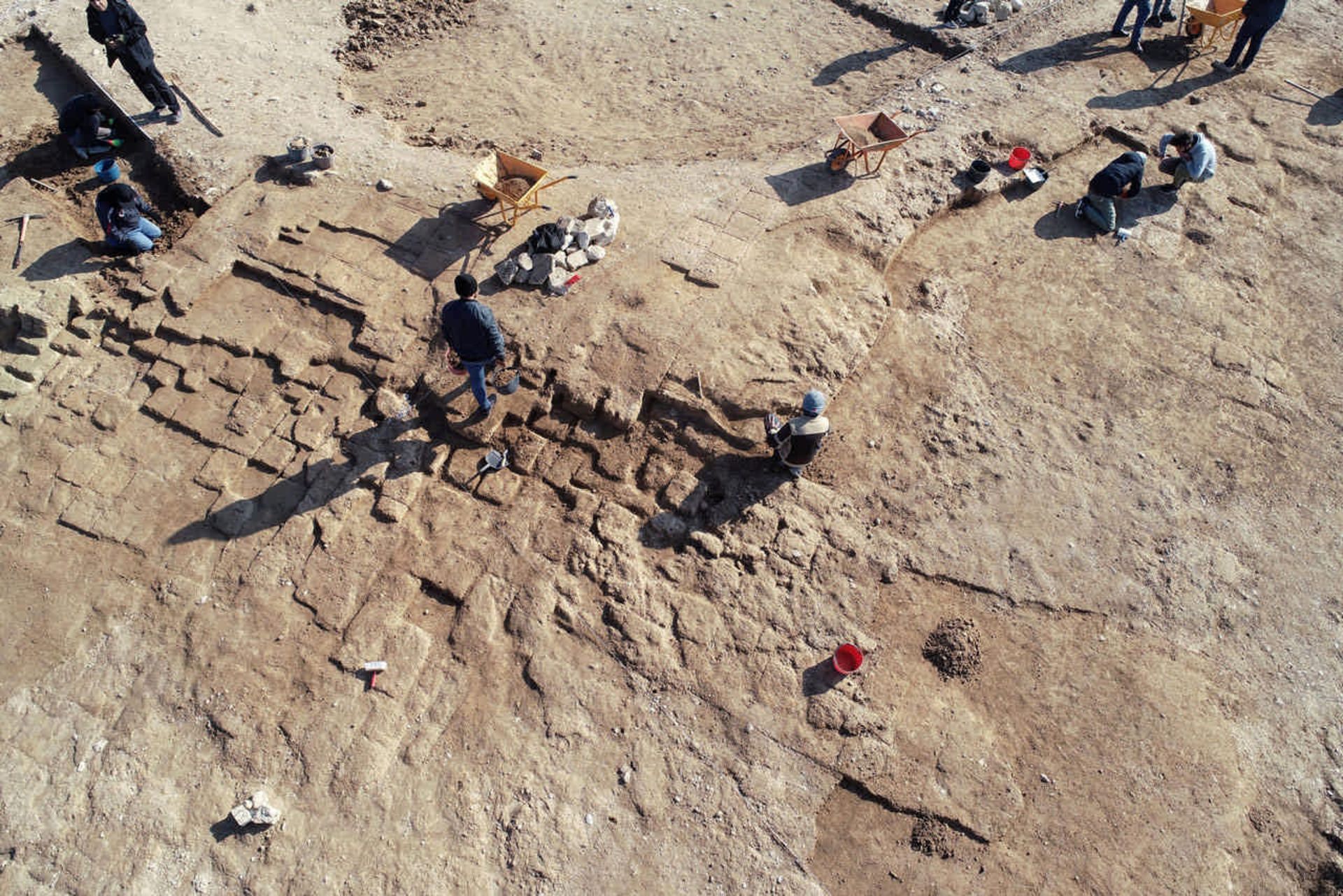 باستان‌شناسان مشغول حفاری ویرانه‌های شهر باستانی زخیکو