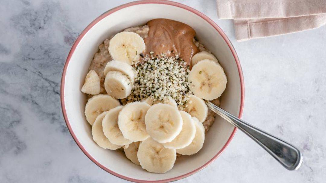 دانه شاهدانه / hemp seeds 