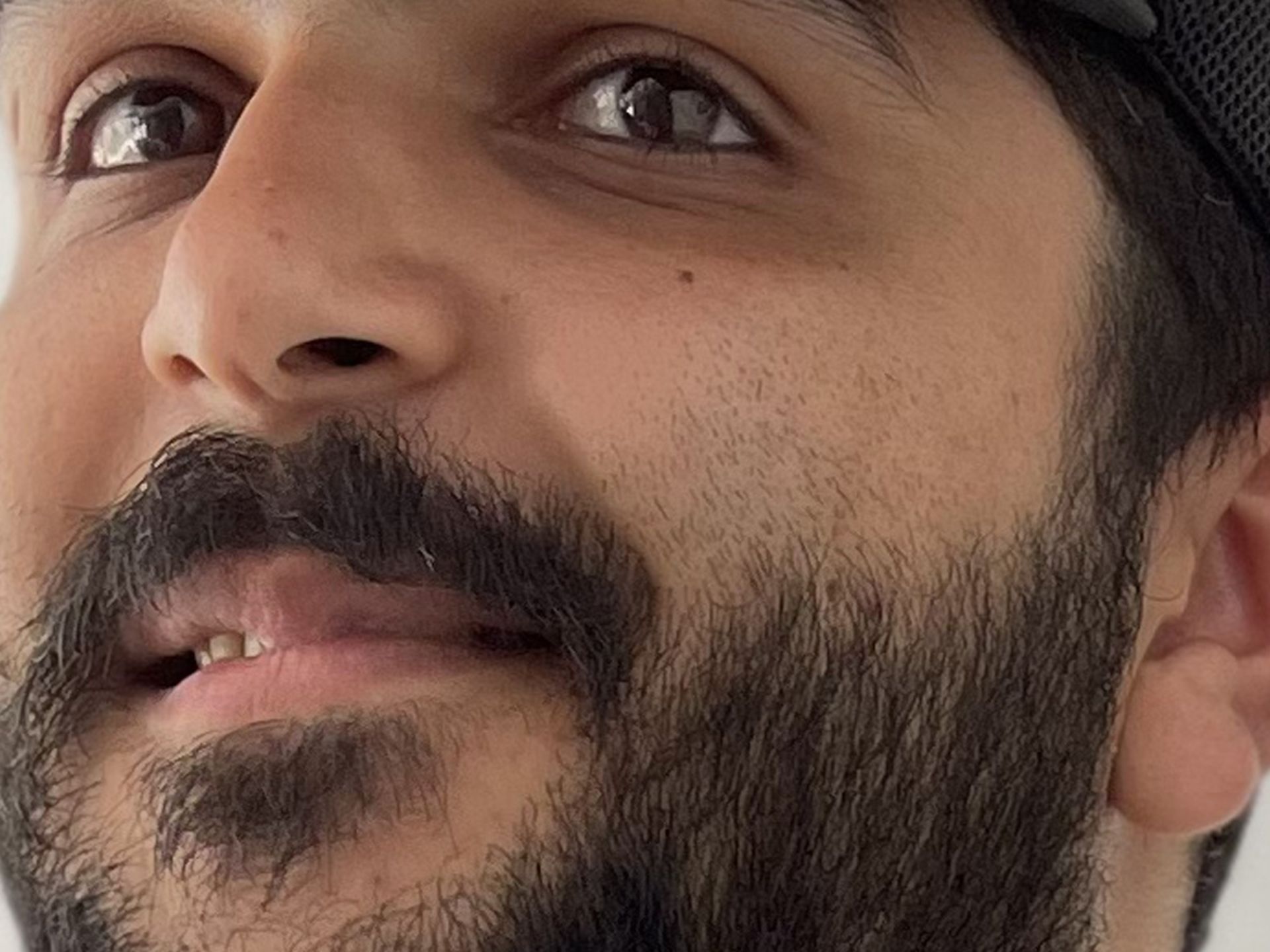 کراپ عکس پرتره دوربین اصلی آیفون ۱۲ پرو مکس