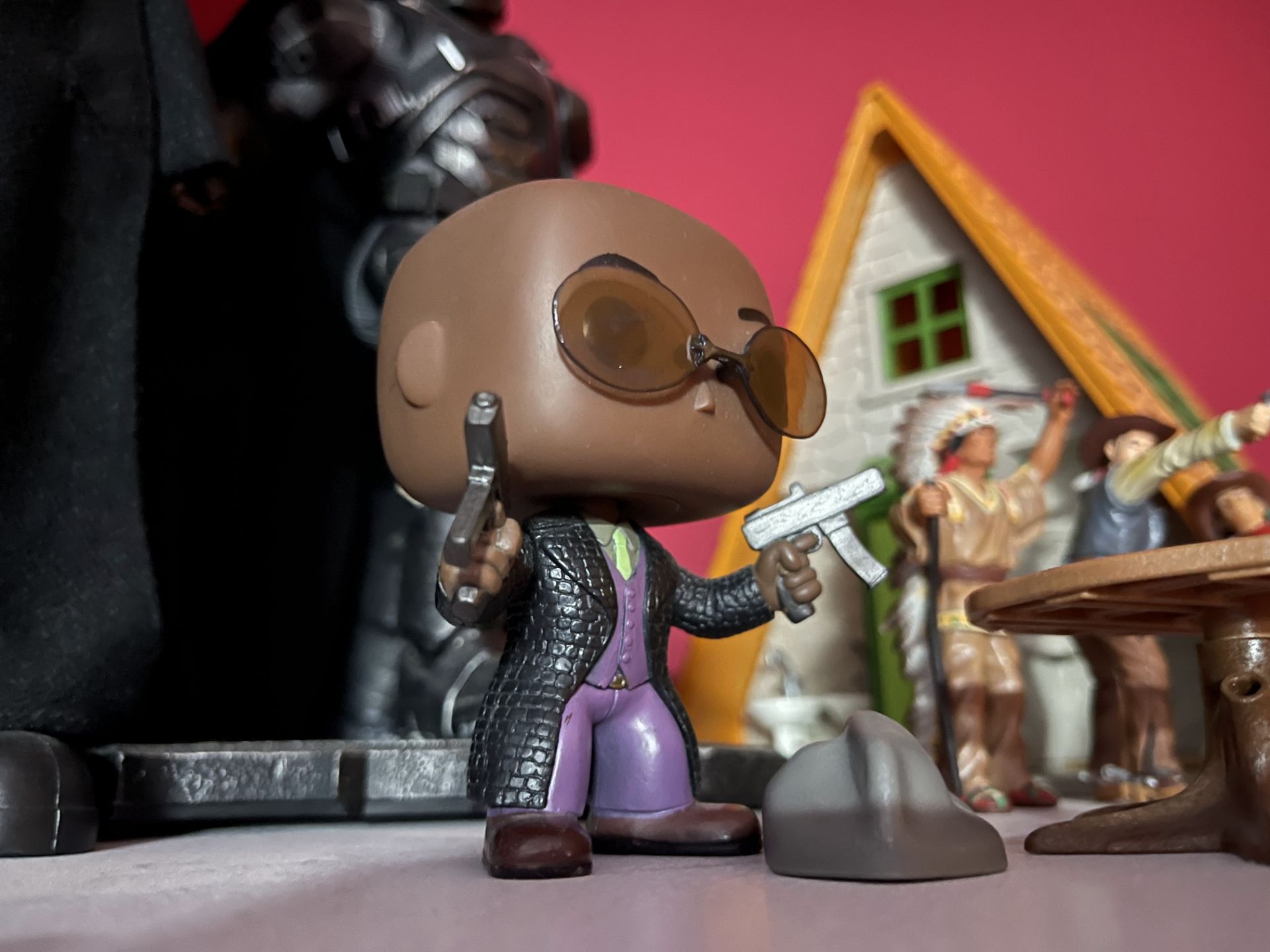 عکس دوربین اصلی آیفون ۱۲ پرو مکس در تاریکی