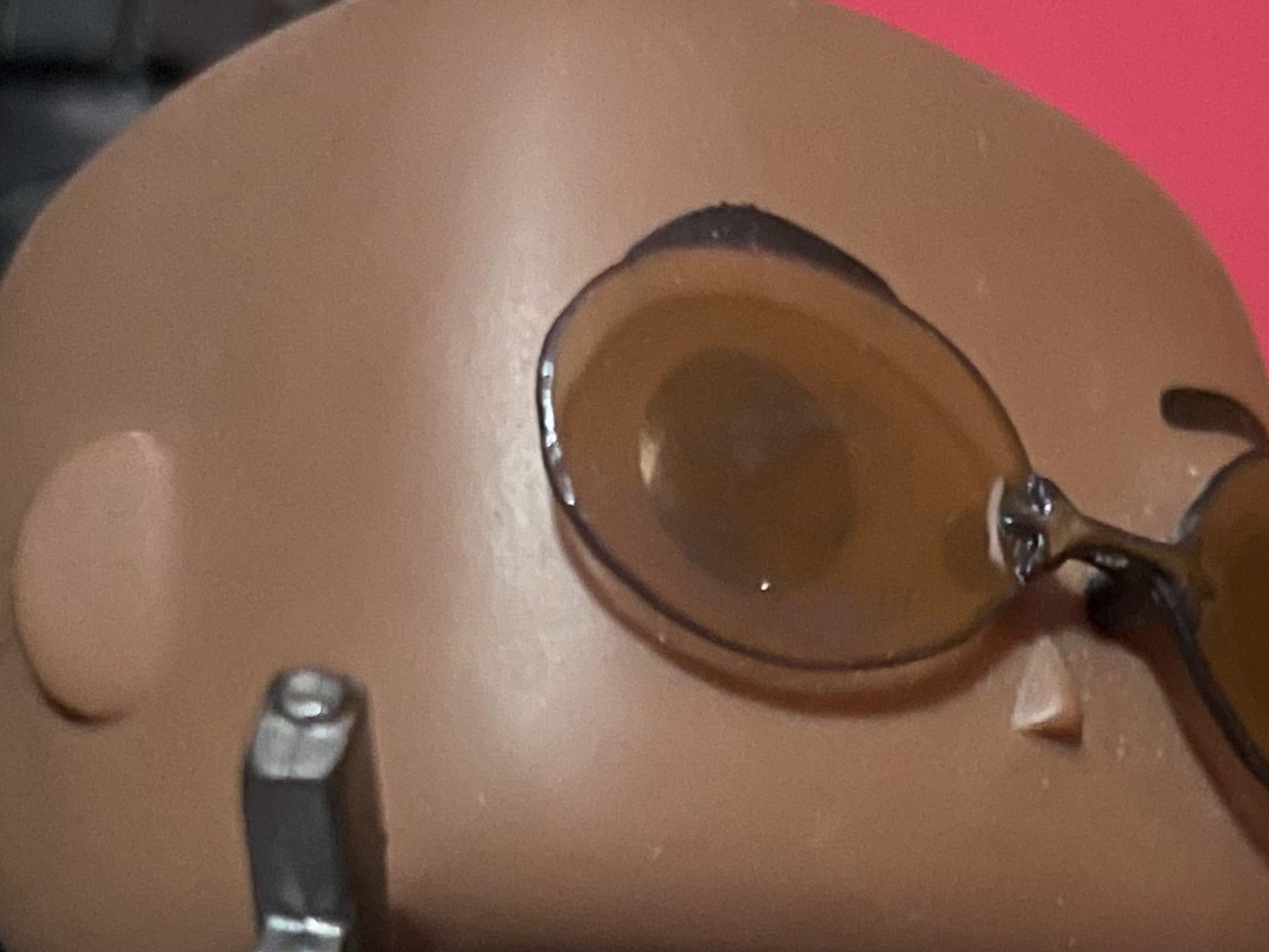 کراپ عکس دوربین اصلی آیفون ۱۲ پرو مکس در تاریکی