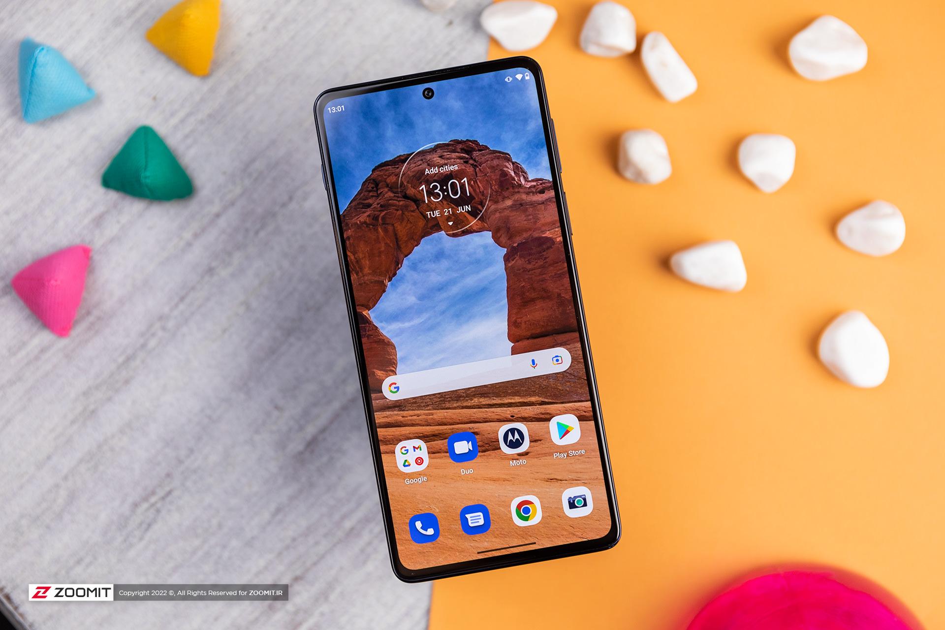 نمایشگر موتورولا Edge 20 Pro