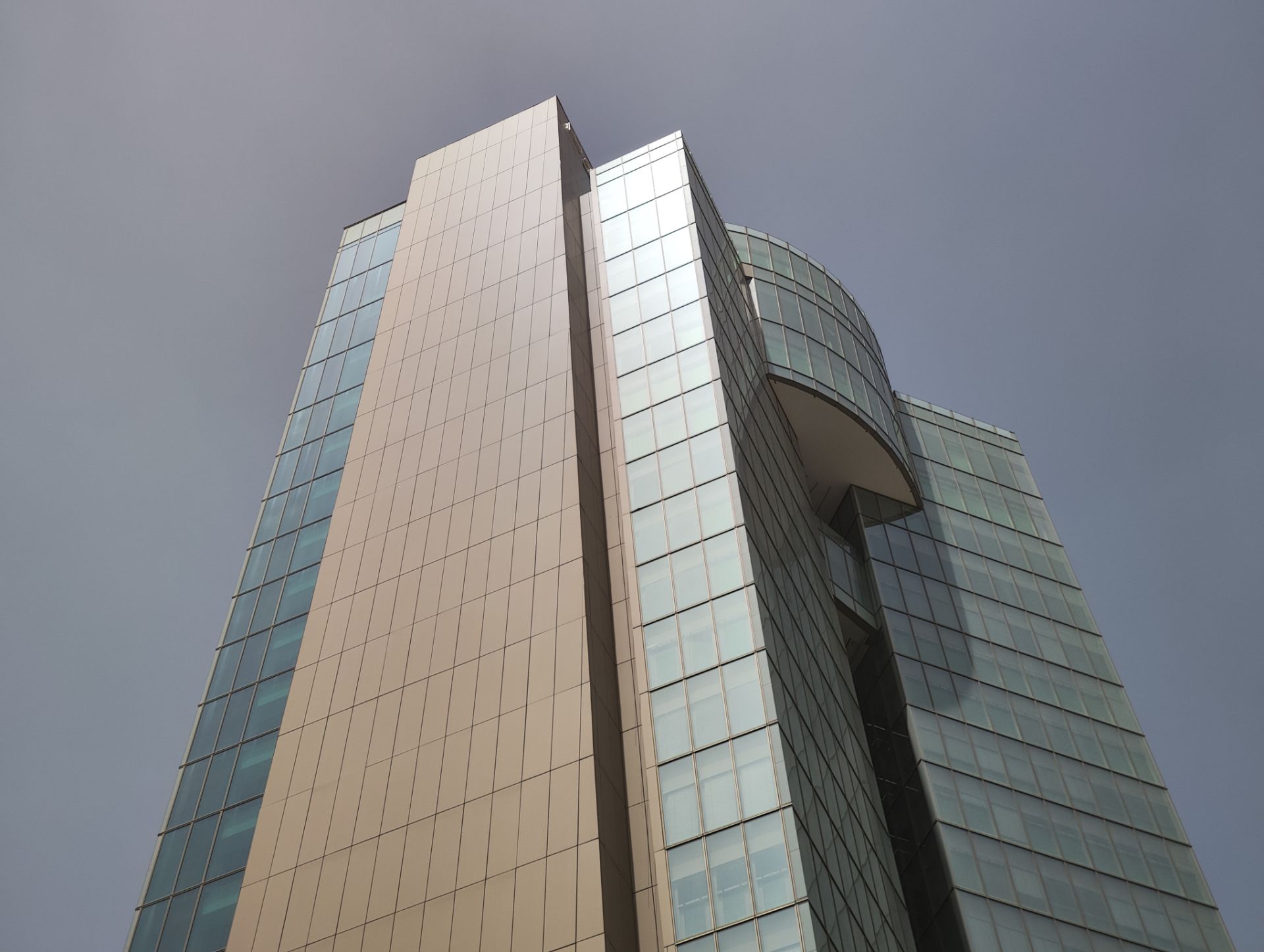 عکس شماره ۲ دوربین تله‌فوتو شیائومی ۱۲ پرو