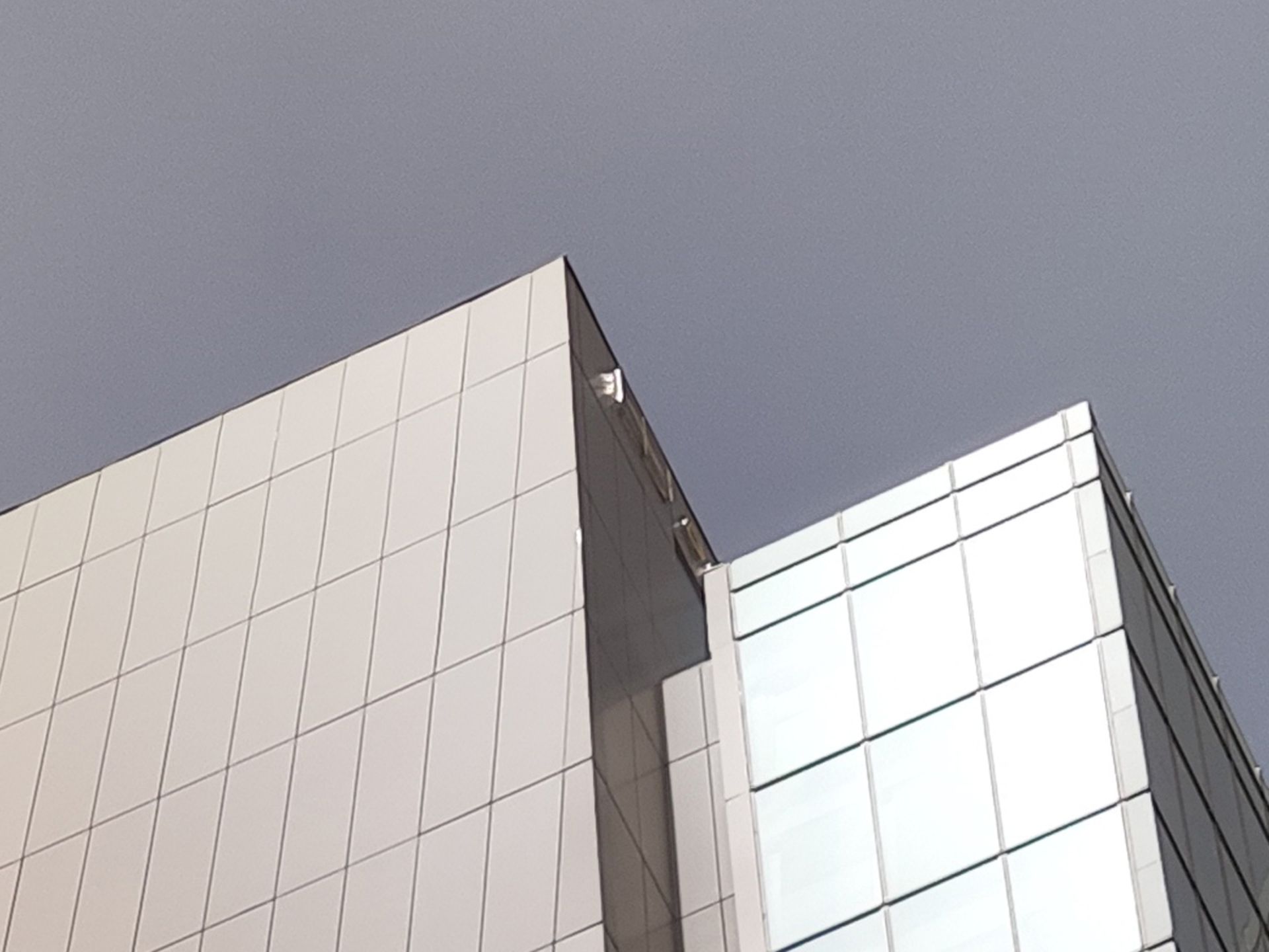 کراپ عکس شماره ۲ دوربین تله‌فوتو شیائومی ۱۲ پرو