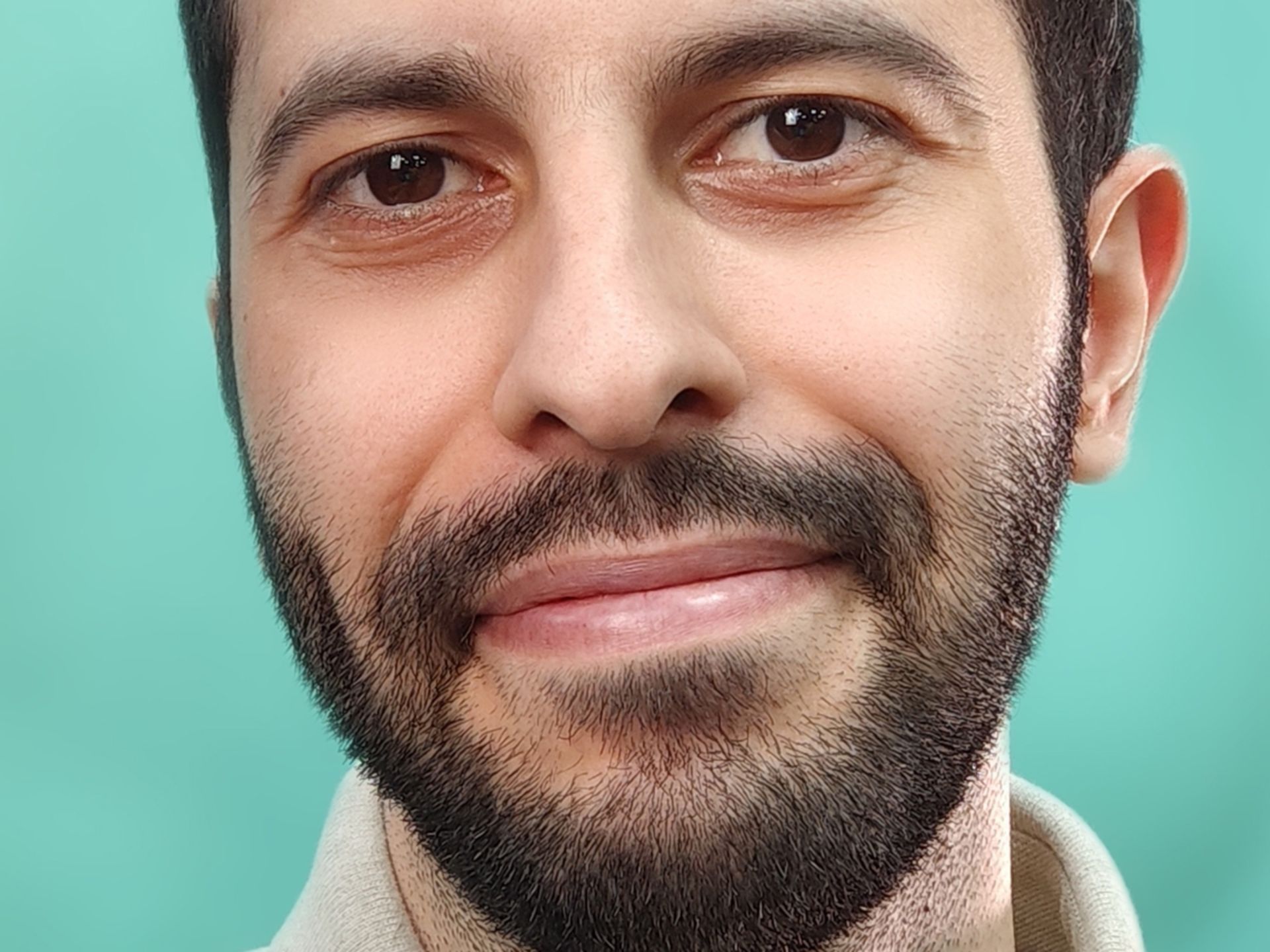 کراپ عکس سلفی شیائومی ۱۲ پرو