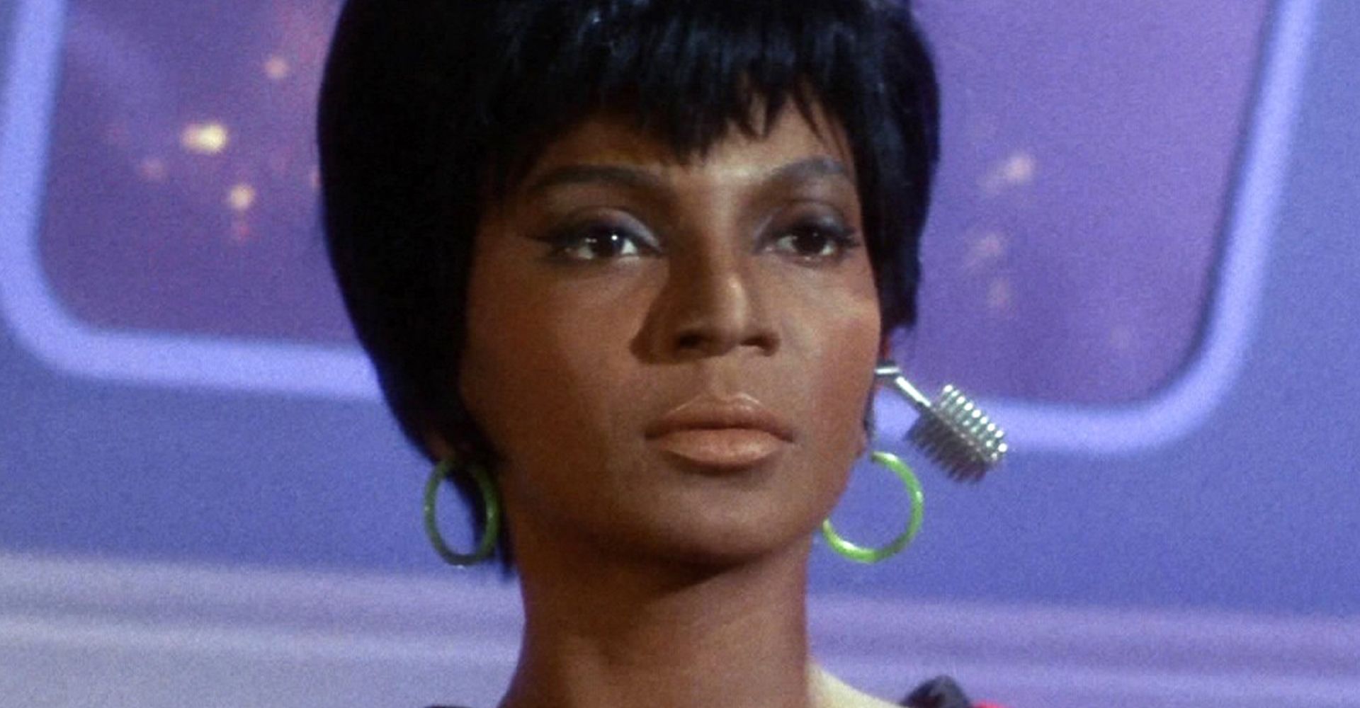 دستگاه های بلوتوثی در پیشتازان فضا: نسل بعدی (Star Trek: The Next Generation)