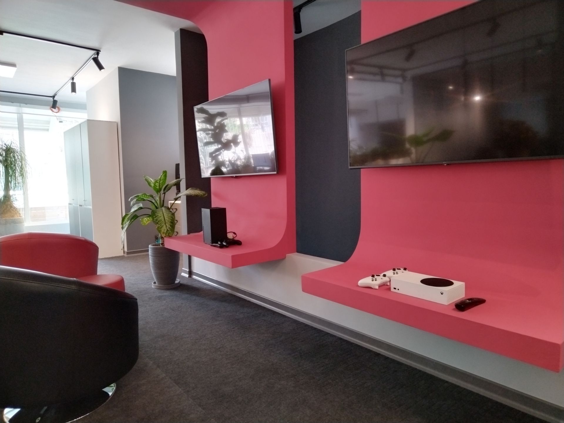 نمونه عکس ثبت شده با دوربین اصلی آنر ۵۰ لایت