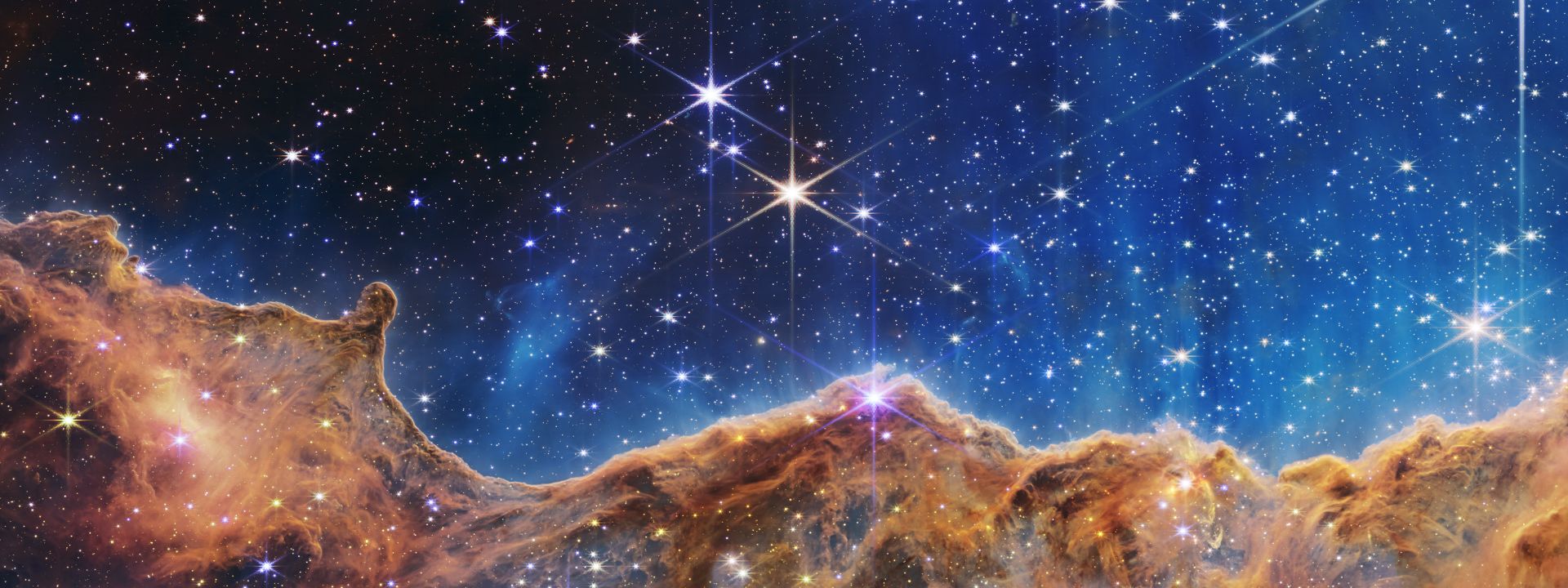 سحابی کارینا از نگاه تلسکوپ فضایی جیمز وب