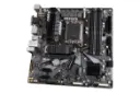 نمای راست مادربرد گیگابایت GIGABYTE B660 DS3H DDR4 (rev. 1.0/1.1)