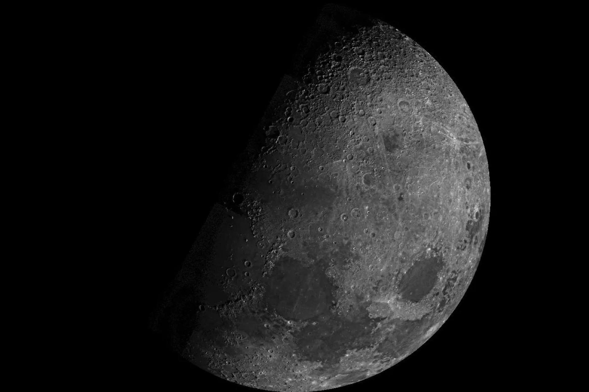 شواهد جدید نشان می‌دهند ماه زمانی بخشی از زمین بود