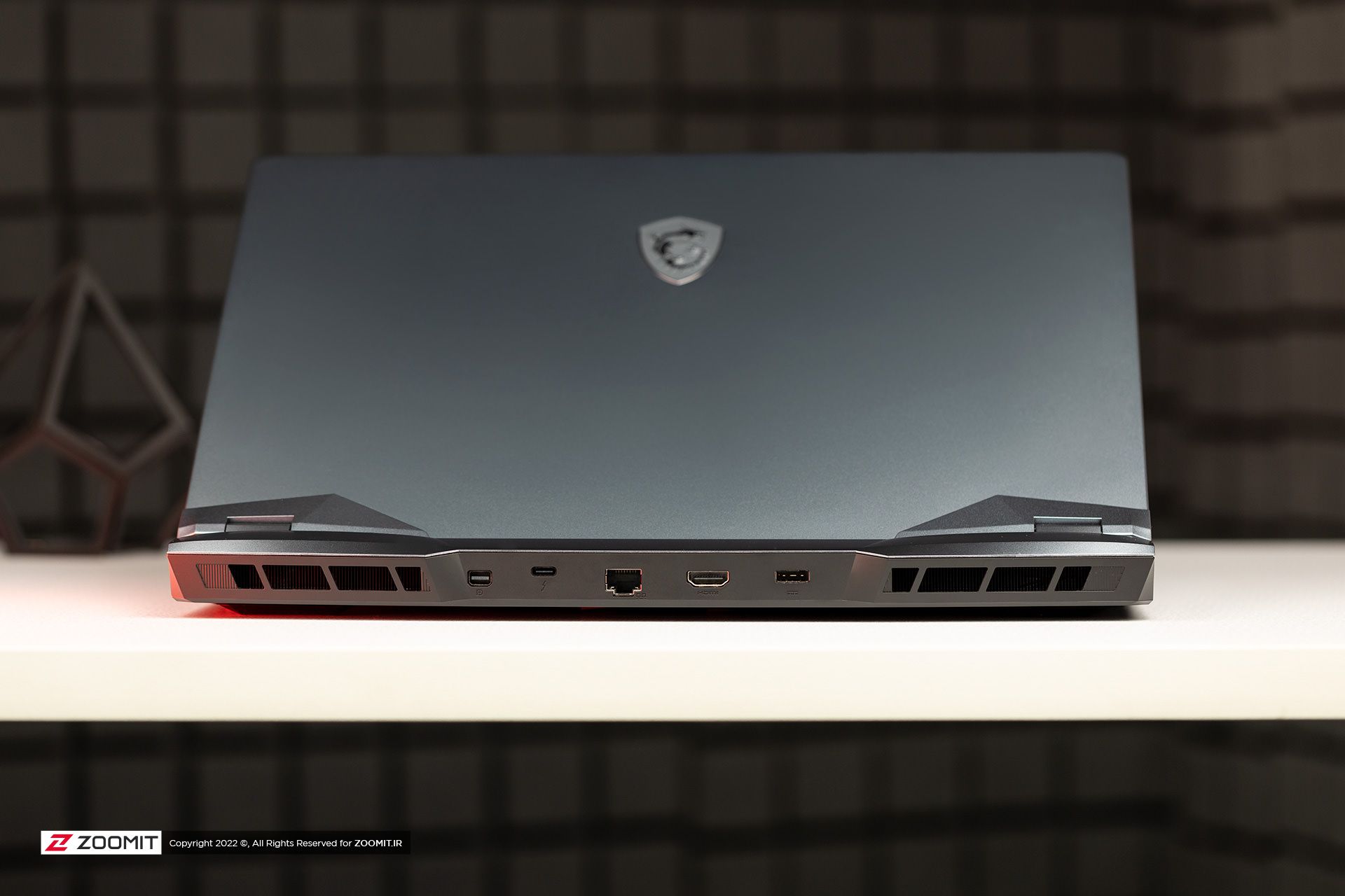 پورت‌های پشت لپ‌تاپ MSI Raider GE66