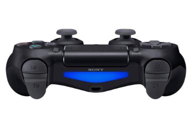 نمایش نور آبی و بخش بالایی دسته بازی سونی DUALSHOCK 4