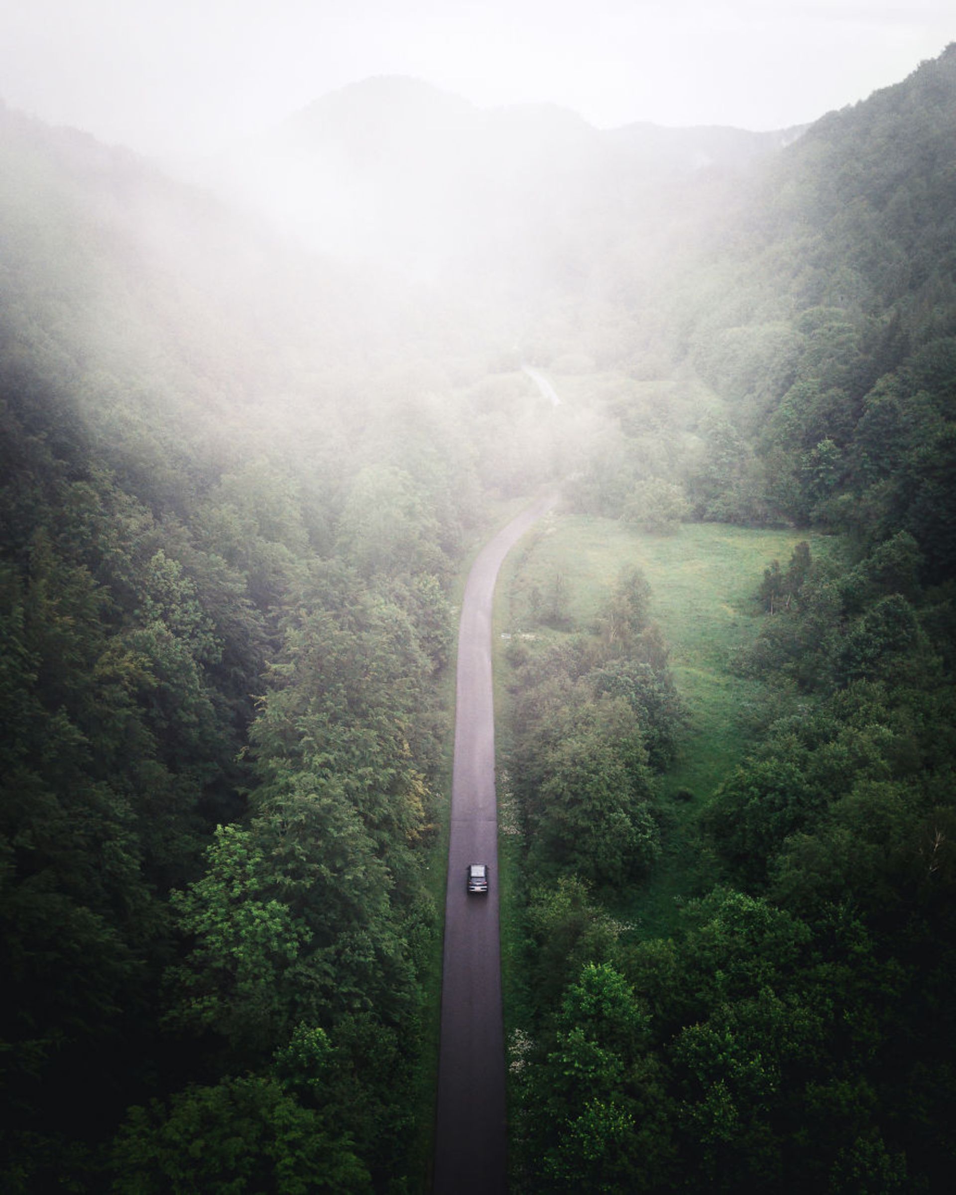 سفر به دور دنیا برای ثبت عکس‌های تماشایی