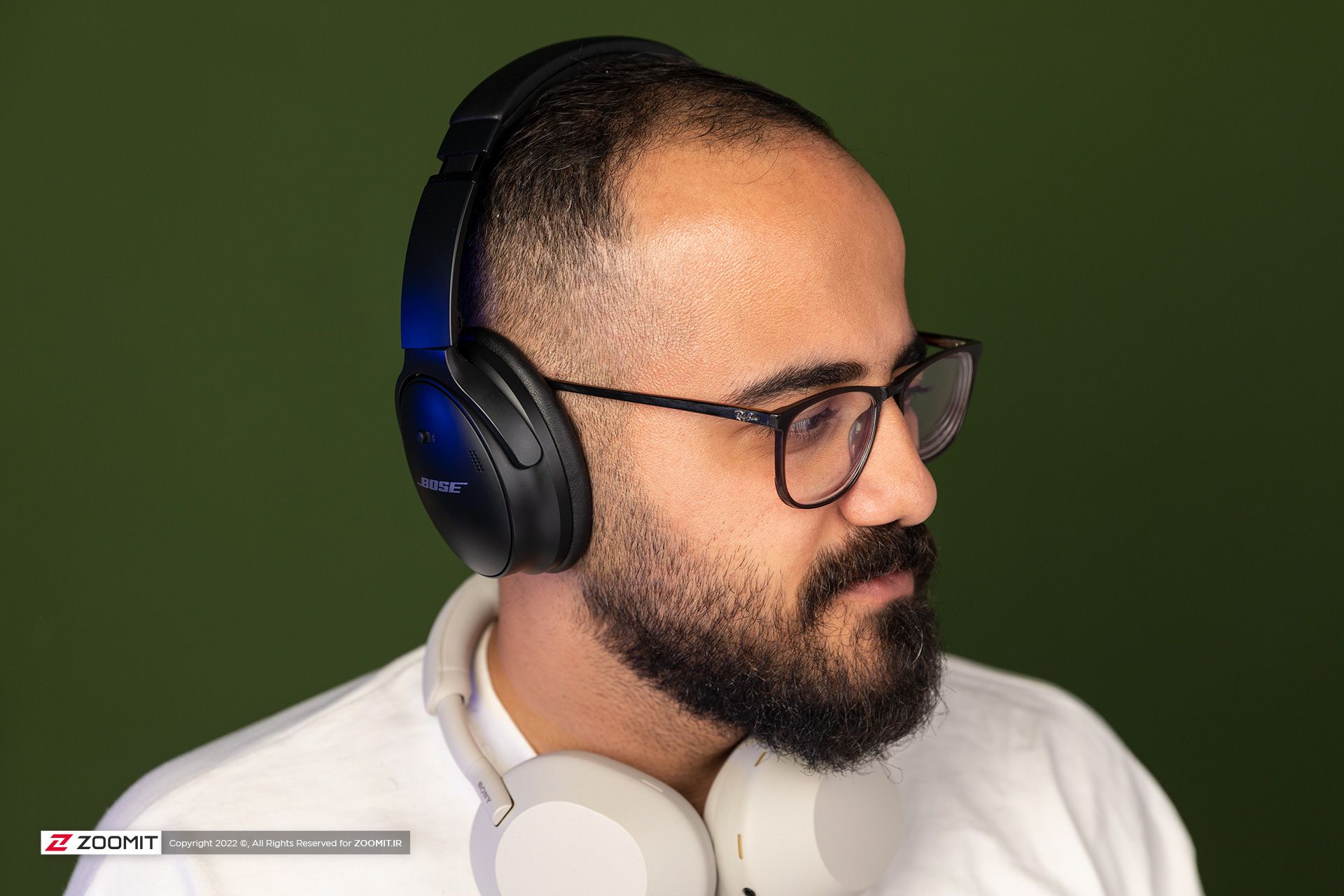 هدفون QC45 روی سر