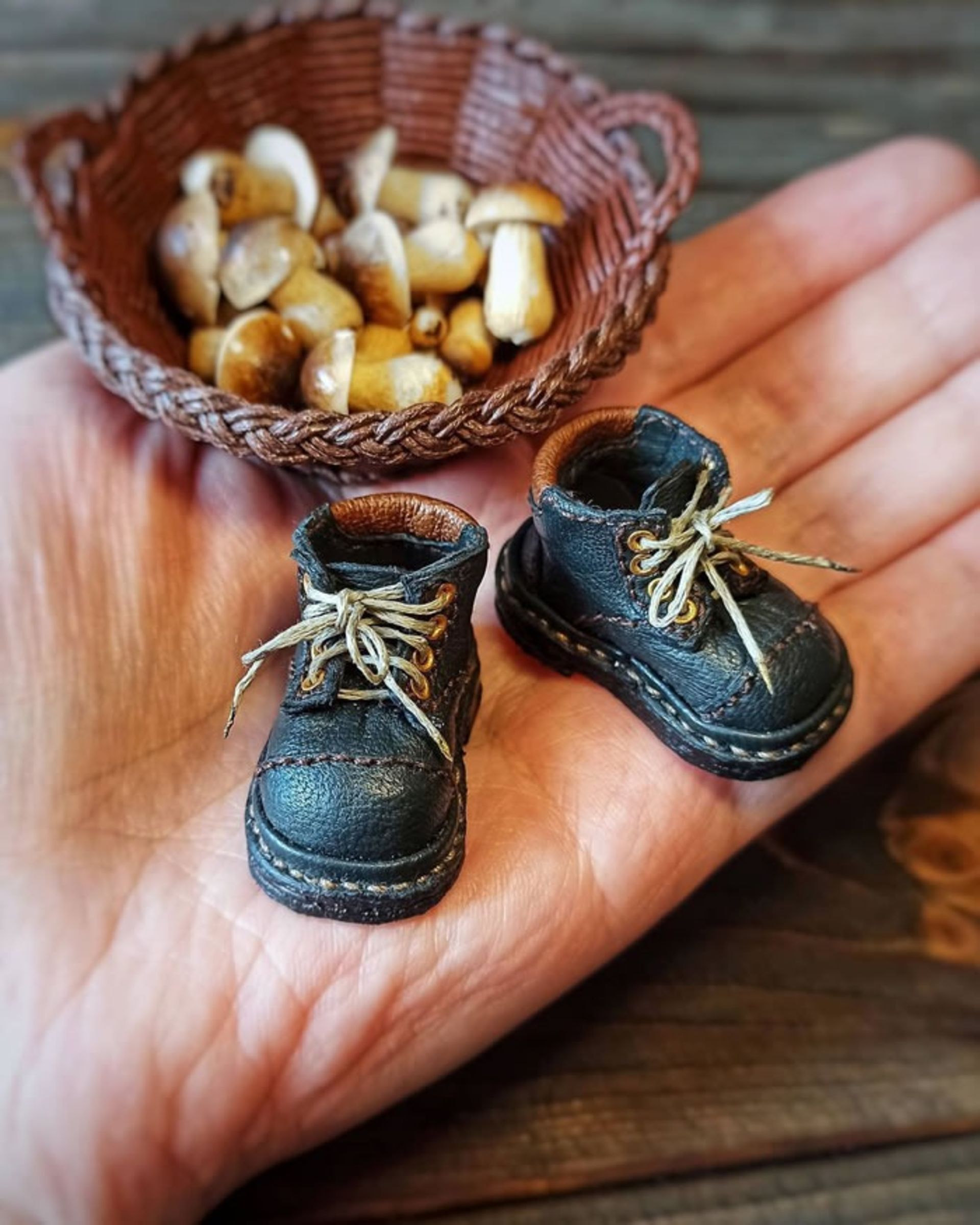 مجسمه‌های مینیاتوری با خاک رس