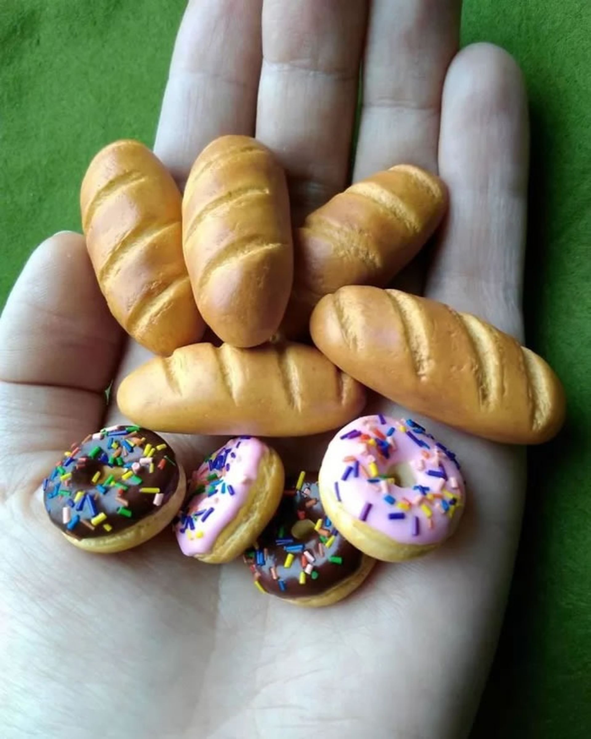 مجسمه‌های مینیاتوری با خاک رس