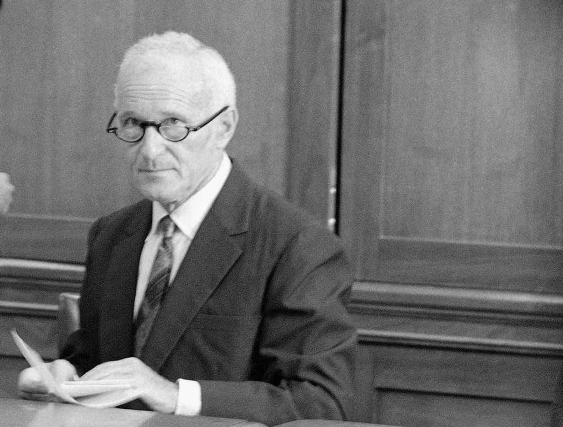 سیدنی گوتلیب