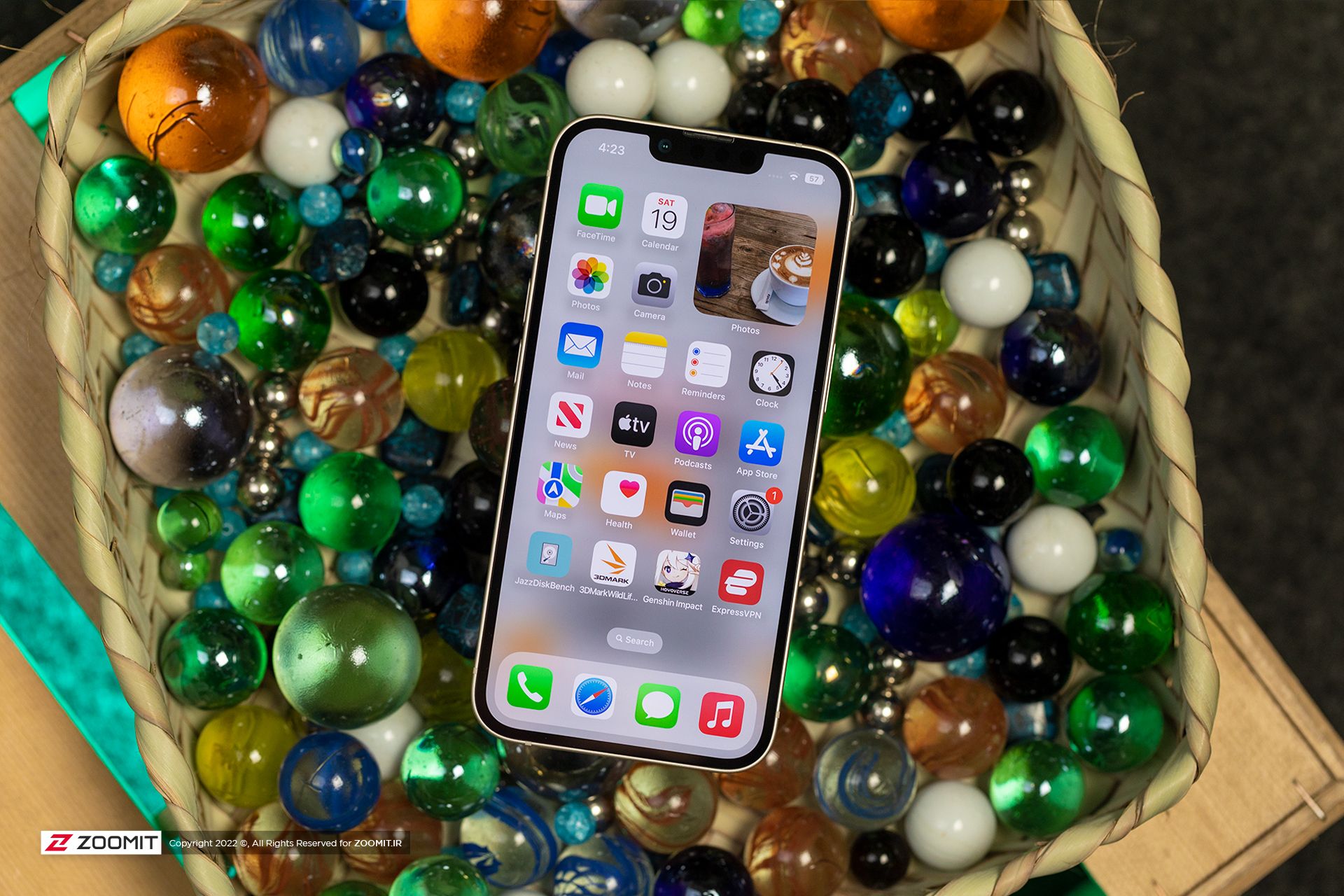 نمای بالا گوشی موبایل آیفون 14 اپل / Apple iPhone 14
