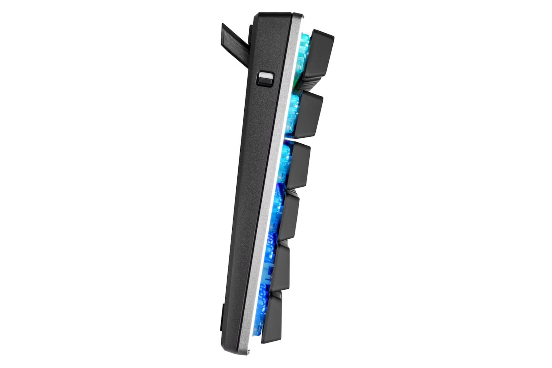 کیبورد کولر مستر Cooler Master SK653 نمای کنار