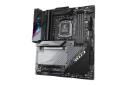 نمای کناری مادربرد گیگابایت GIGABYTE X670E AORUS MASTER (rev. 1.0)
