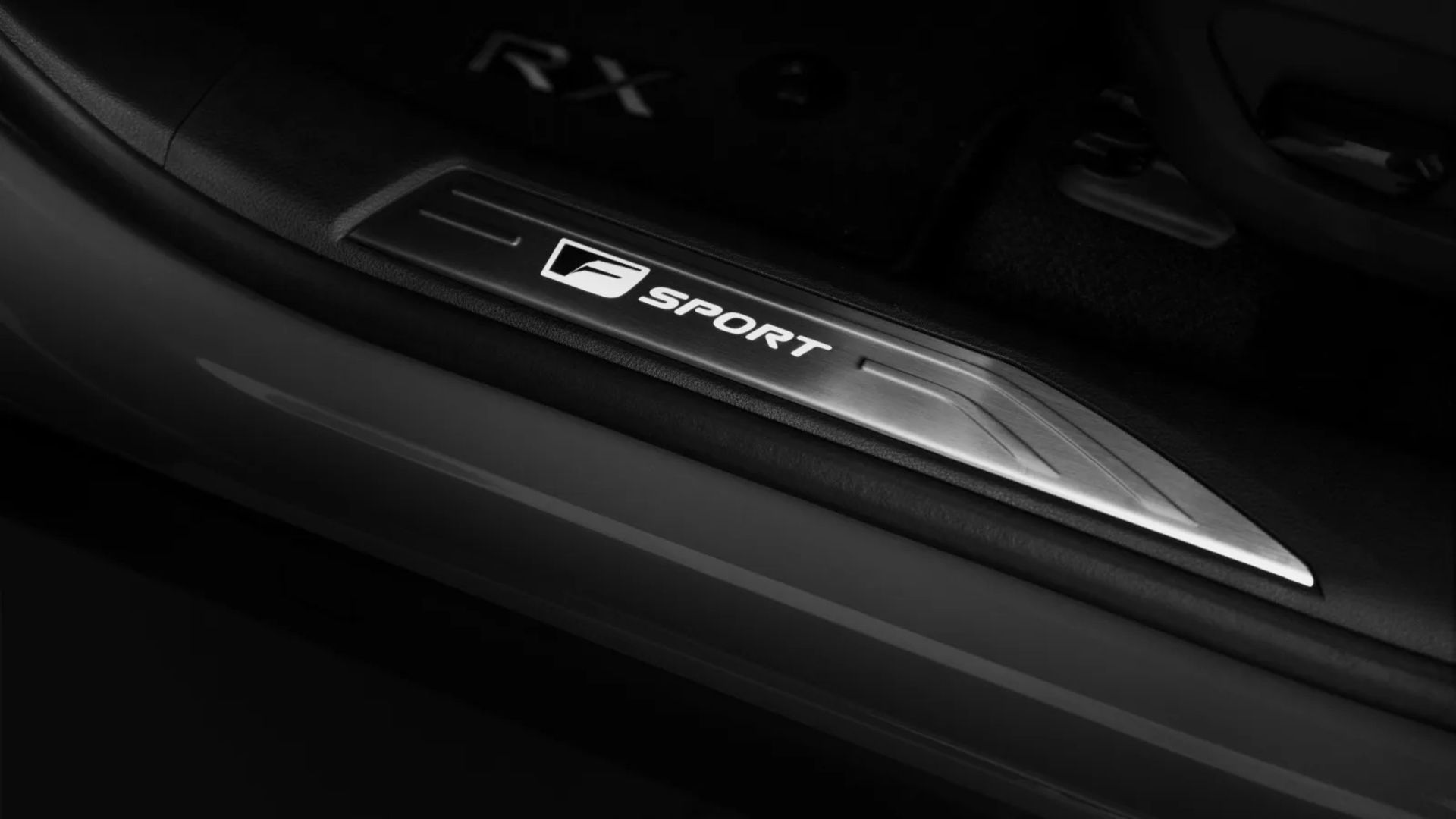 رکاب‌های جانبی خودرو لکسوس RX 500h