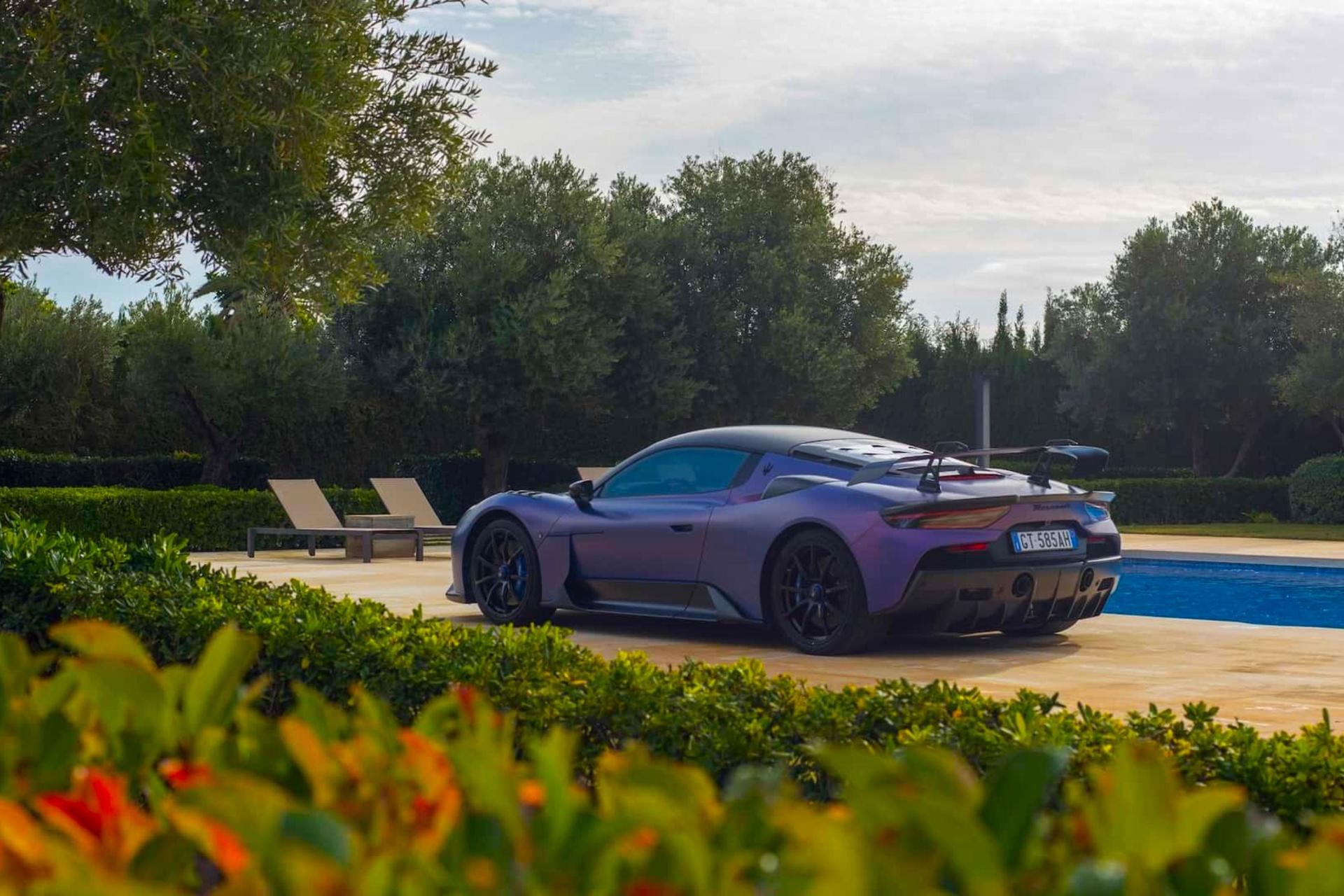 مازراتی MC20 GT2 Stradale