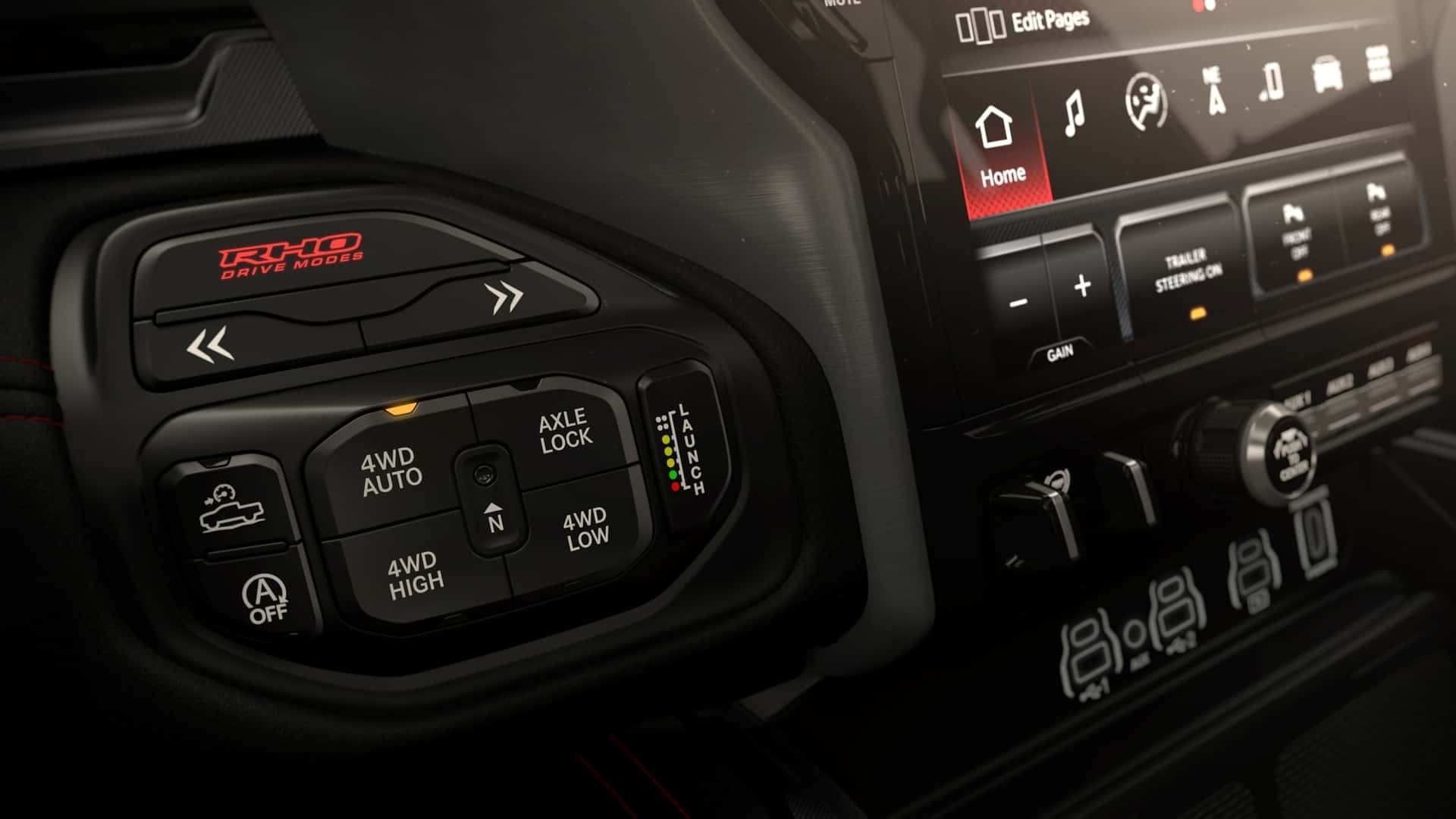 دکمه‌های کنترلی روی فرمان خودرو رم 1500 RHO 