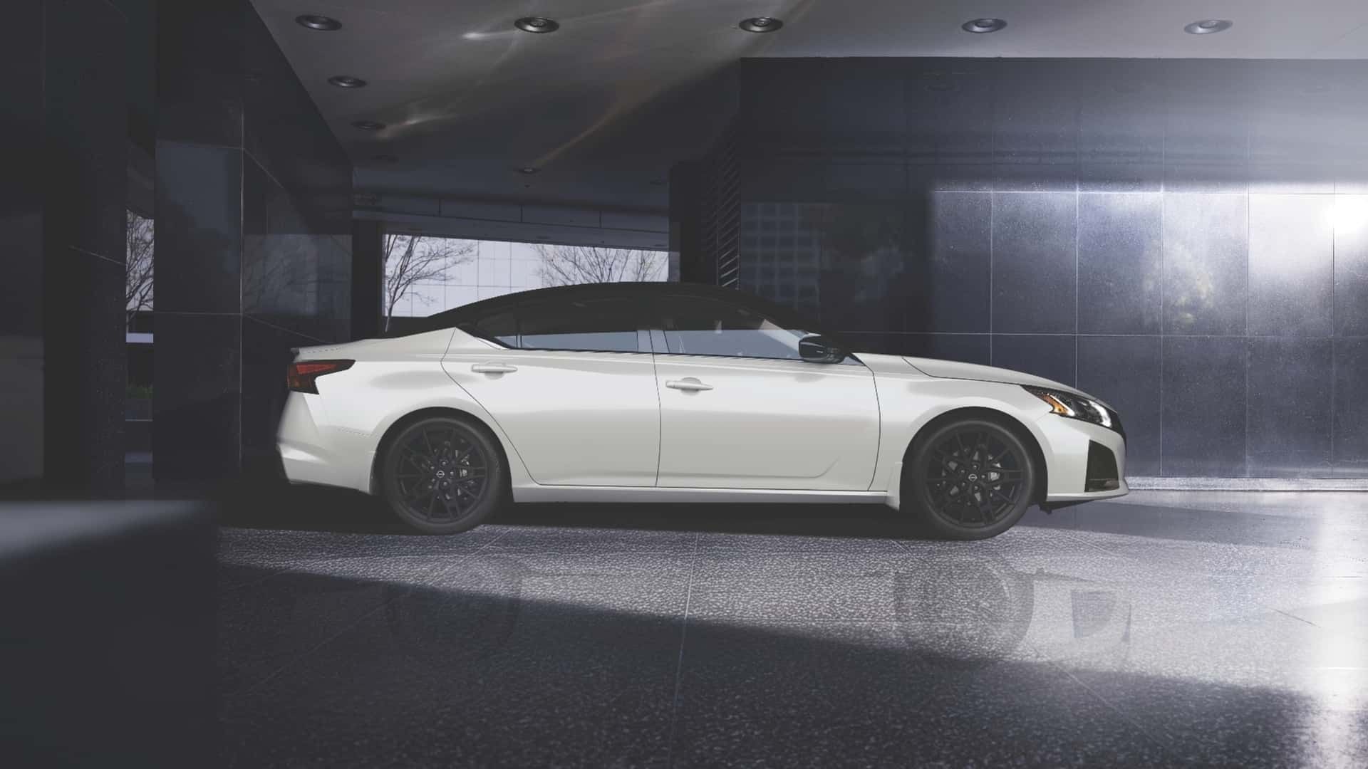 نمای جانبی خودرو نیسان آلتیما ۲۰۲۶