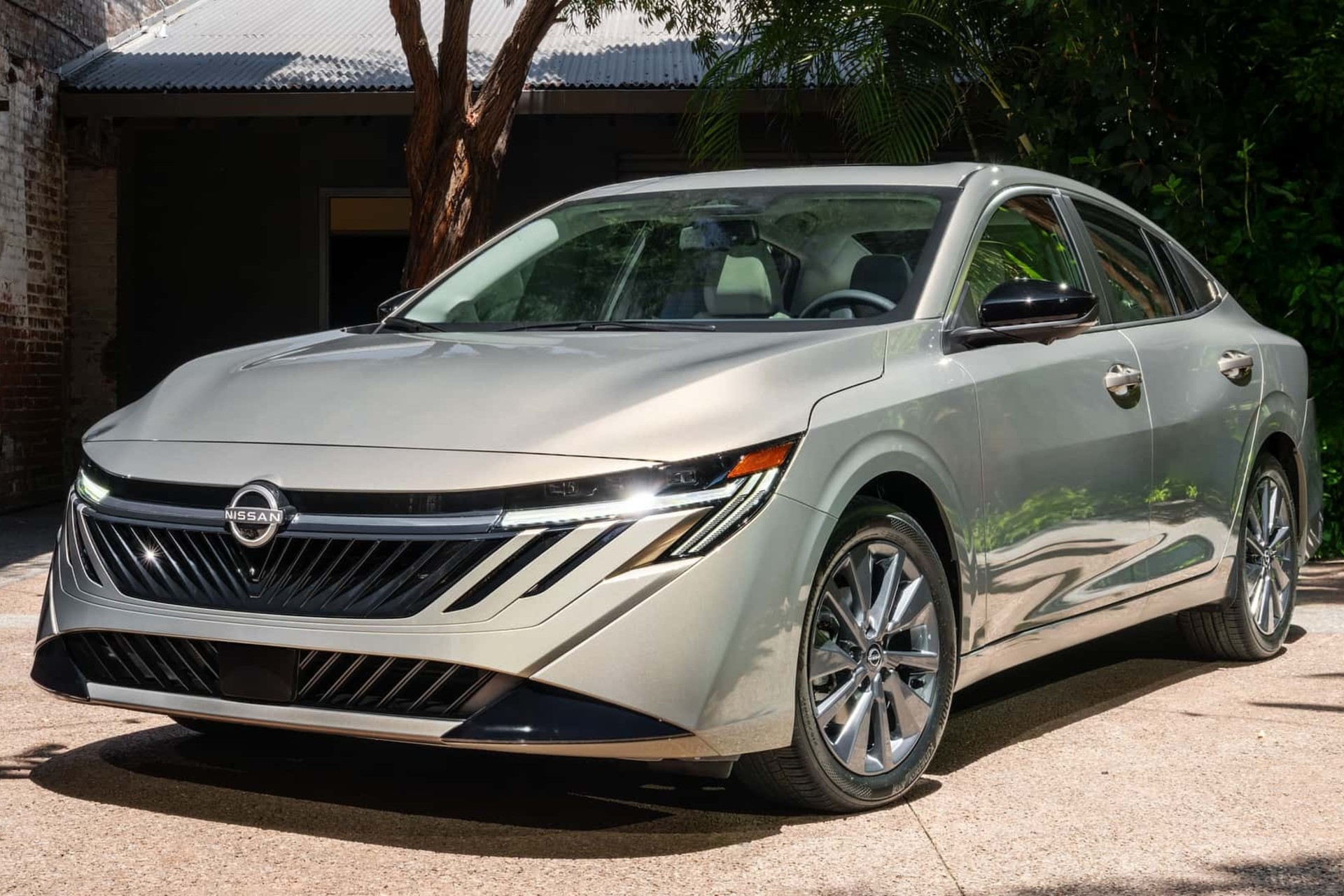 قیمت نیسان سنترا ۲۰۲۶ اعلام شد؛ ارزان‌تر از مدل قبلی