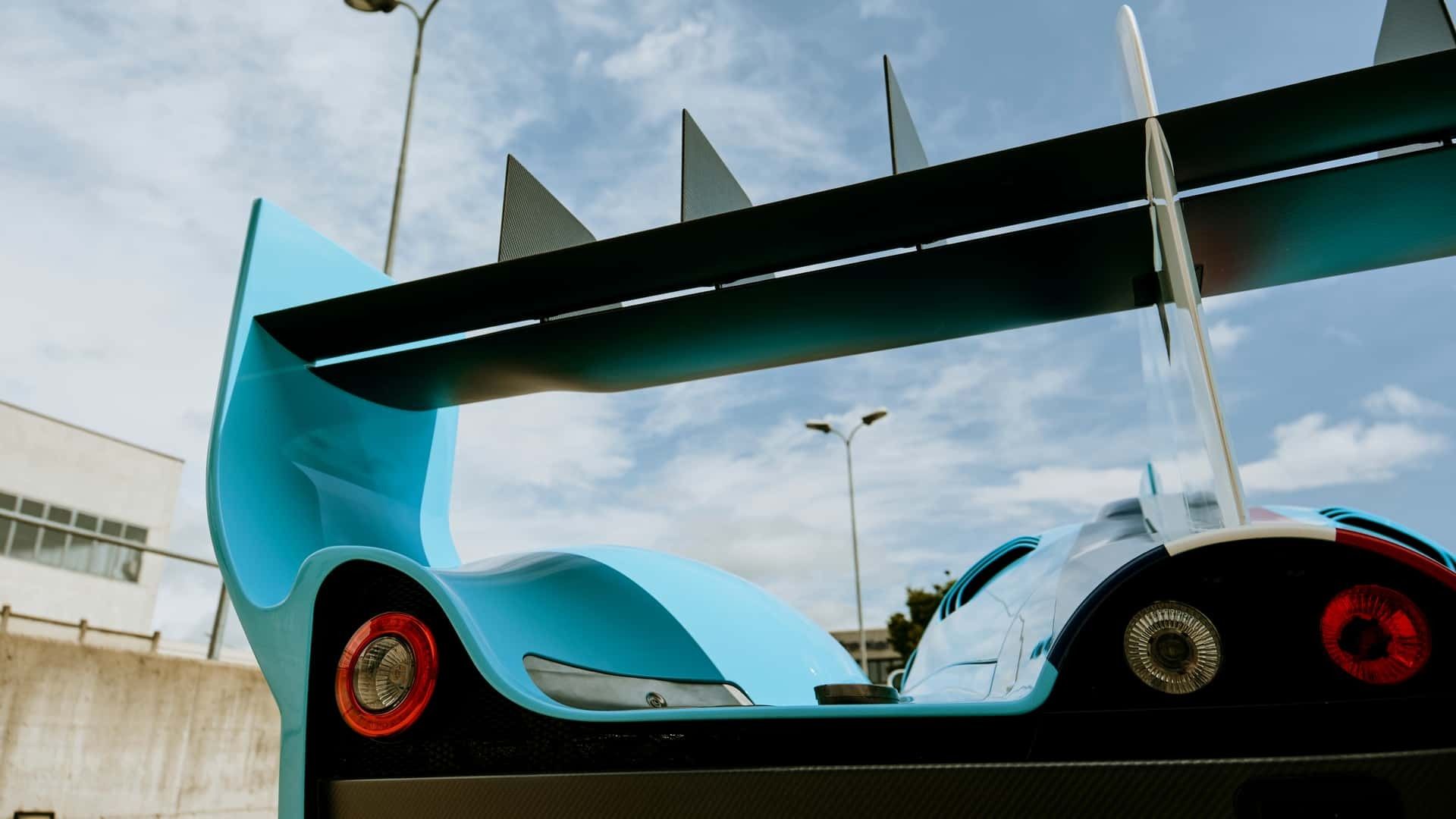 نمای بال عقب خودرو SCG 007s