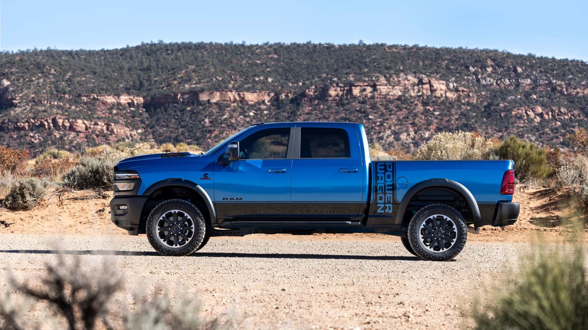 نمای جانبی وانت رم پاور واگن ۲۰۲۷