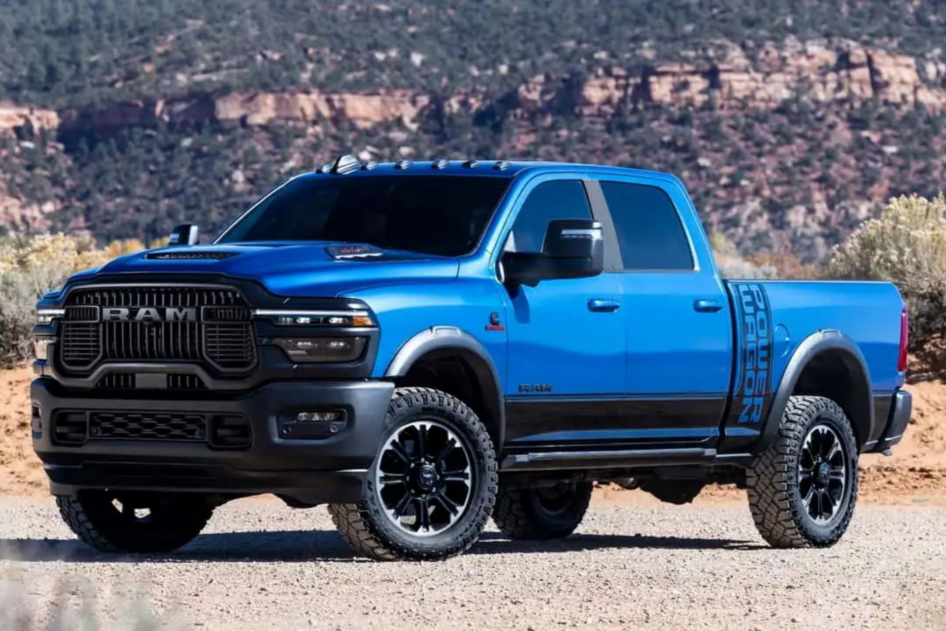 سه‌چهارم جلویی وانت رم پاور واگن ۲۰۲۷