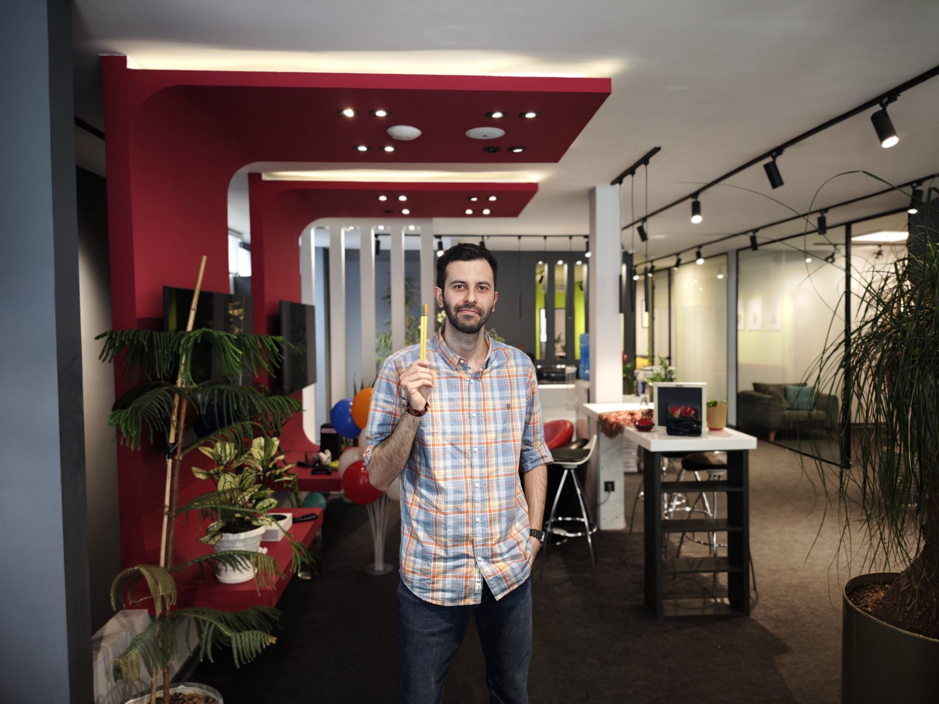 بهزاد مرعشیان، مجری زومیت ۱