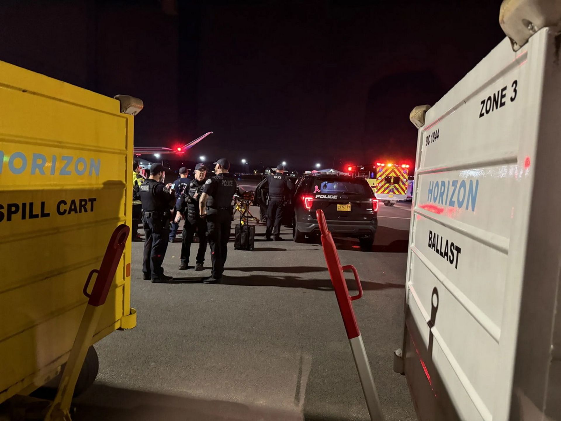 فرود اضطراری هواپیمای امبرائر ۱۷۵ آلاسکا ایرلاینز در پورتلند