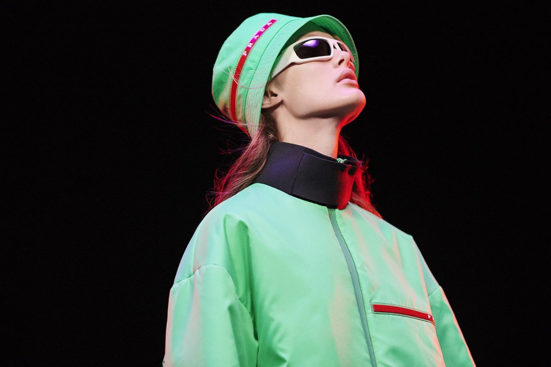 لباس اسپرت سبز