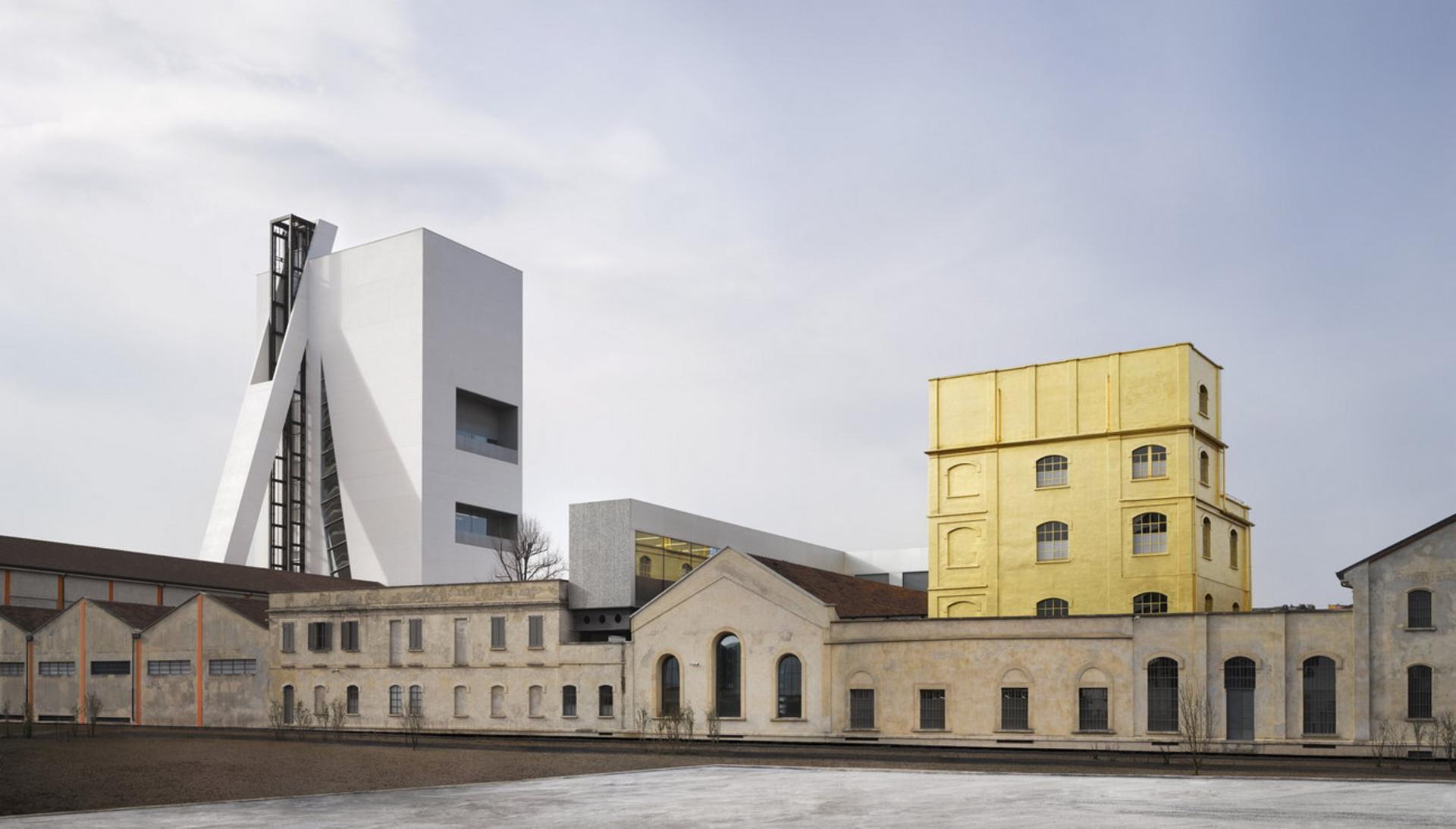 نمای خروجی ساختمان Fondazione Prada